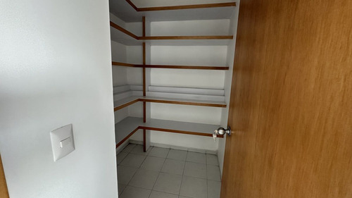 Gran Departamento Listo Para Entrar En Excelente Ubicación