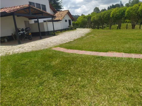 Casa En Arriendo En Guarne