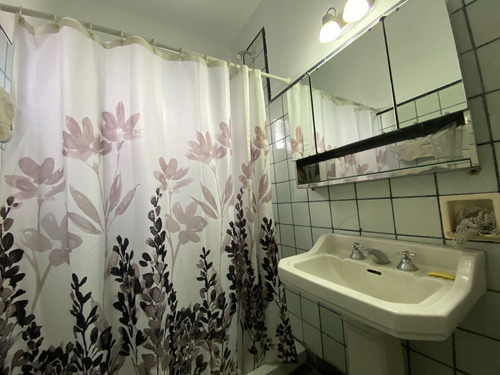 Imagen 8 de 24 de Ph 3 Ambientes Venta Flores Terraza Y Balcón