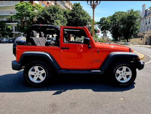 Imagen 4 de 11 de Jeep Wrangler 2016 3.6 Sport 284hp Mtx