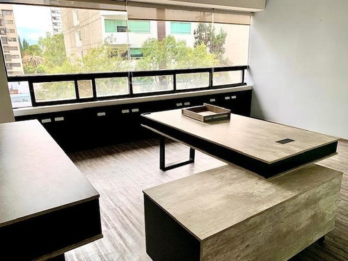 Polanco, 190m2, Divisiones En Cristal, 4 Privados, Sala De Juntas, Amplia Área Abierta De Trabajo, 3 Lugares De Estacionamiento, Vigilancia 24 Horas. Muy Cerca Del Metro Polanco