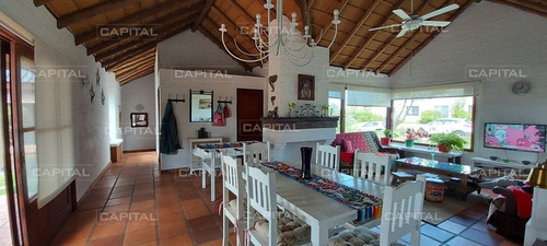 Propiedad En Venta En La Barra A Una Cuadra Y Media Del Mar -ref:29802
