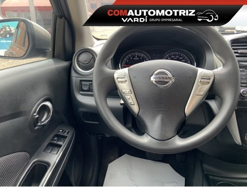 Nissan Versa Advance Id 39413 Modelo 2017