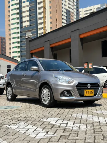 Suzuki Swift 1.2 Dzire At