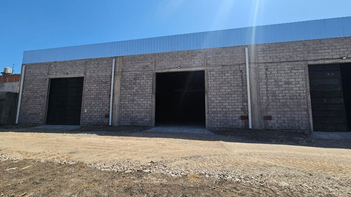 Alquiler Galpón 230 M² B° Alto Comedero