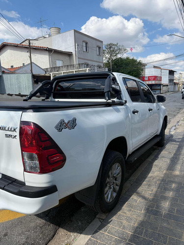 Toyota Hilux 2.8 Std Power Pack Cab. Dupla 4x4 Tdi 4p 177 hp