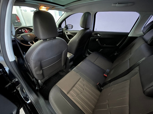 Imagen 11 de 17 de Peugeot 2008 1.6 Thp Sport