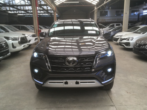 Imagen 11 de 13 de Toyota Sw4 Srx 4x4 At 7 Asientos Programa Tu Pedido Pas