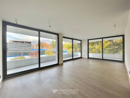 Departamento En Venta De 4 Dorm. En Lo Barnechea