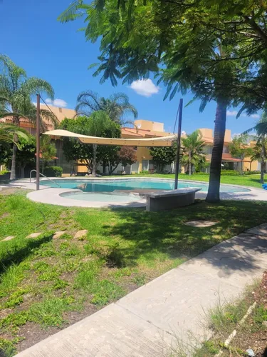 Casa En Renta En Privada Con Alberca En Juriquilla