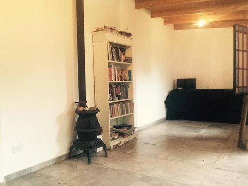 Casa 3 Ambientes Con Jardín En Vicente López