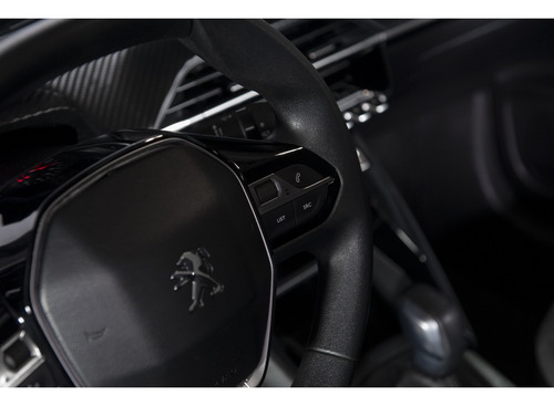 Peugeot 208 1.6 16V FLEX ACTIVE AT6