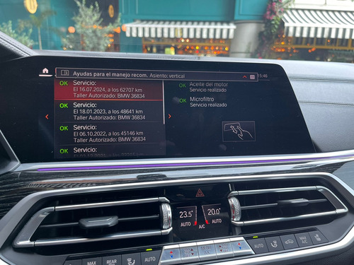BMW X7 4.4 V8 M50I