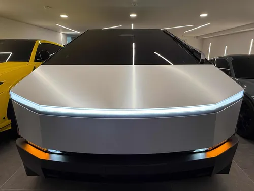 Tesla Cybertruck Foundation Series 4x4 2024