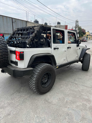 Jeep Wrangler Rubicon 4x4 At