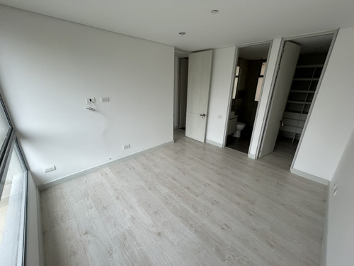 Apartamento En Arriendo Ubicado En Envigado Sector Loma Del Chocho (26389).