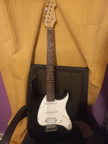 Guitarra Peavey Raptor Plus Exp