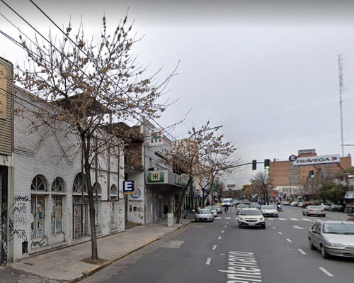 Local - San Isidro