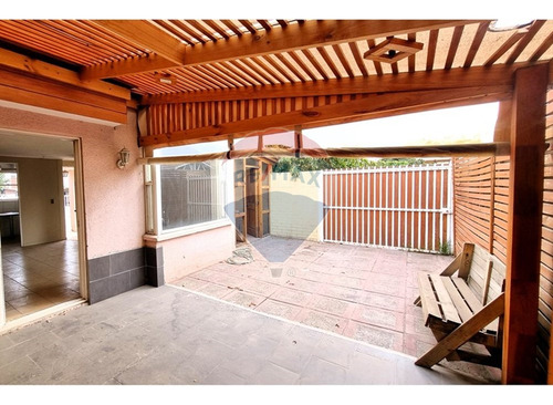 Casa Condominio C/paneles Solares Térmicos