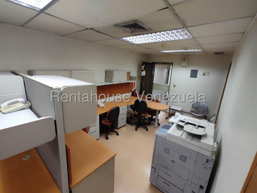 ¡¡excelente Oficina Muy Bien Distribuida Ubicada En Una Torre Emblemática En Esplendida Y Accesible Ubicación!! - El Rosal - Ana Teixeira - Mls #25-18630