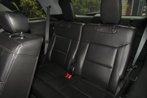 Ford Explorer 2.3 Xlt At 4x4 7 Puestos