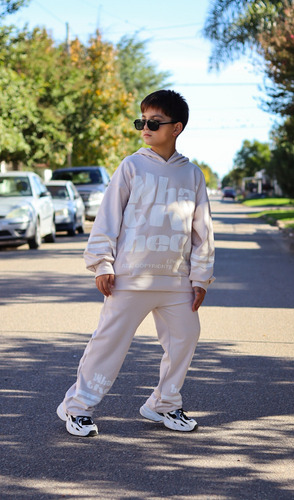 Conjunto Deportivo En Darlon Buzo Y Pantalon Unisex Art 357