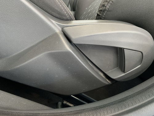 Imagen 13 de 15 de Ford Figo 2019 1.5 Impulse Sedan Mt
