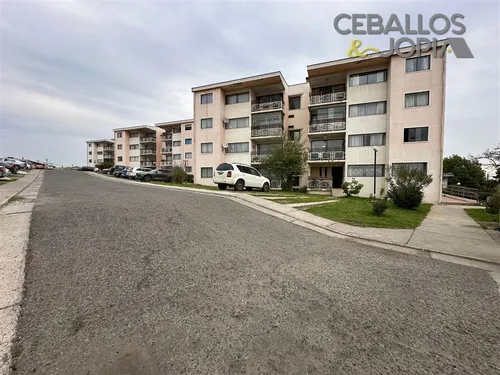 Departamento En Venta De 3 Dorm. En Villa Alemana