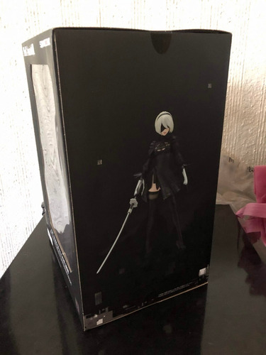 Figura 2b Nier Automata Square Enix Original