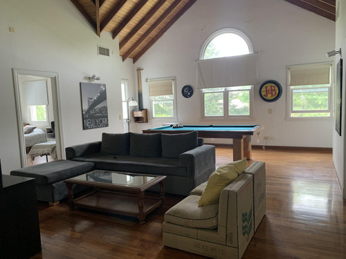 Casa En Venta En Martindale, Pilar