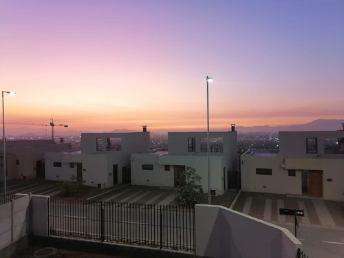 Arriendo Casa Mediterránea Exclusivo Condominio Alto Macul
