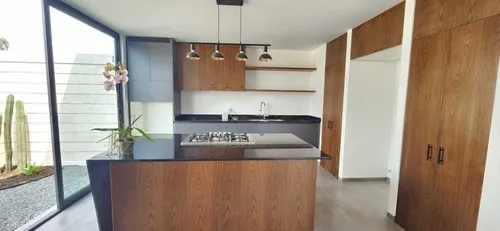 Casa En Venta En Mallorca Residencial, Doble Altura, Amplios Espacios, Lujo !
