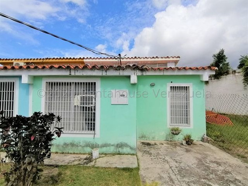 Imagen 1 de 14 de En Venta Comoda Casa En El Amanecer, Cabudare Rah:22-10035