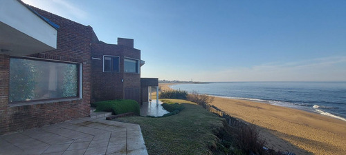 Casa En Venta En La Paloma Enfrente A La Balconada