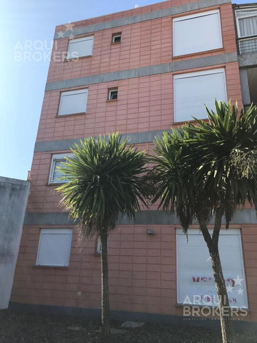 Imagen 6 de 11 de Venta Apartamento Tres Dormitorios En Sayago - 305