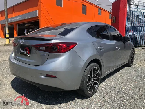 Mazda 3 2.0 Touring At