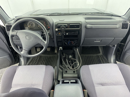 Toyota Prado 2.7 Sumo