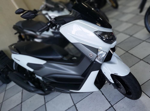Imagem 6 de 12 de Yamaha Nmax 160 Abs