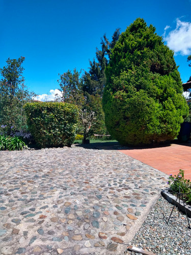 Finca En Venta En Santa Elena. Cod V10282