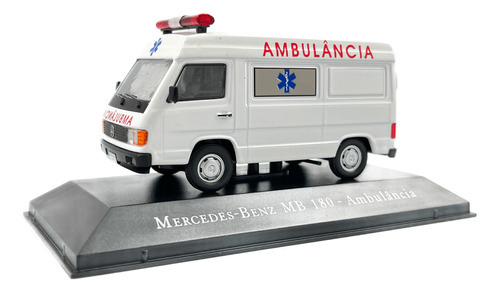 Vehículo de servicio: ambulancia Mercedes-Benz Mb 180, color blanco
