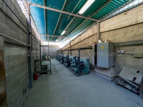 Galpón Con Amplias Cavas En Alquiler Mariche Mls 24-23955