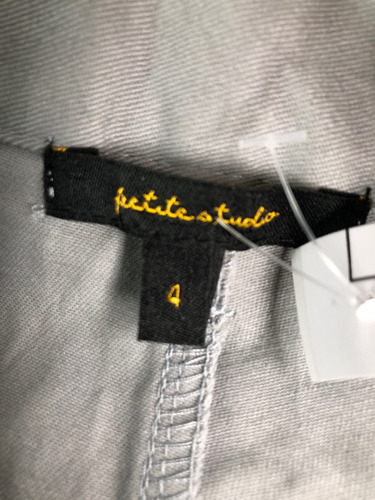 Pantalón Petite S Color Gris (Usado)