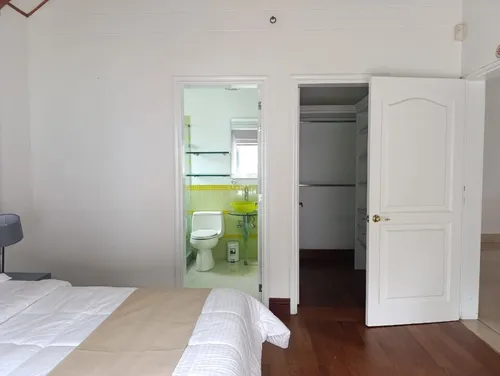 Casa En Arriendo, El Poblado