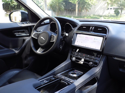 Jaguar F-pace 2.0 16v Ingenium Prestige Awd 4p Automático