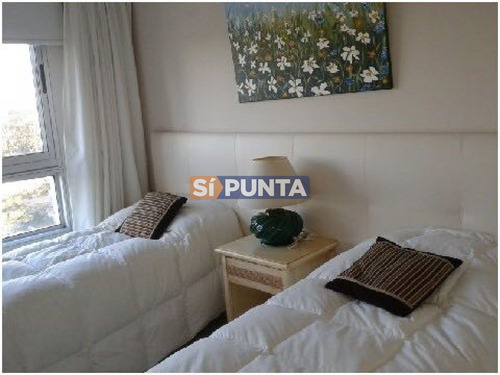 Imagen 11 de 23 de En Venta Excelentes Servicios 3 Dormitorios En Suite Y Dependencia