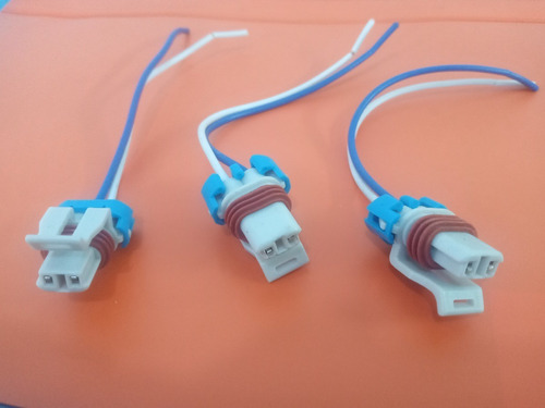 Conector A/c Chevrolet 2 Cables Modelo Viejo Precio X 2