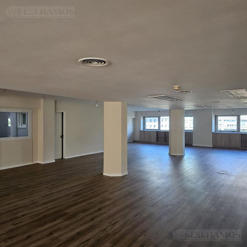 Alquiler De Oficina De 280 M2 En San Telmo