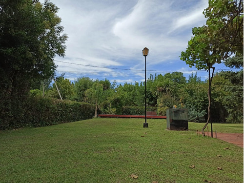 Casa Quinta En Virrey Del Pino, Con Quincho Y Pileta