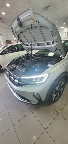 Imagen 9 de 25 de Volkswagen Nivus Highline 200 Tsi At Entrega Inmediarta #22