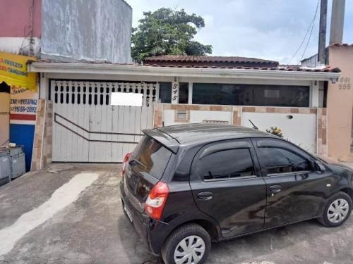 Imagem 1 de 11 de Casa Em Itanhaém Com Edícula E Churrasqueira | 6354